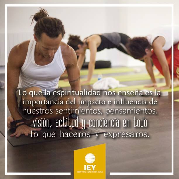 10929008_896790500351684_8091182371344866693_n